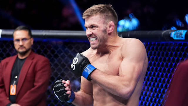 Dricus Du Plessis Taunts Israel Adesanya & Team Following UFC Title Shot Announcement 
