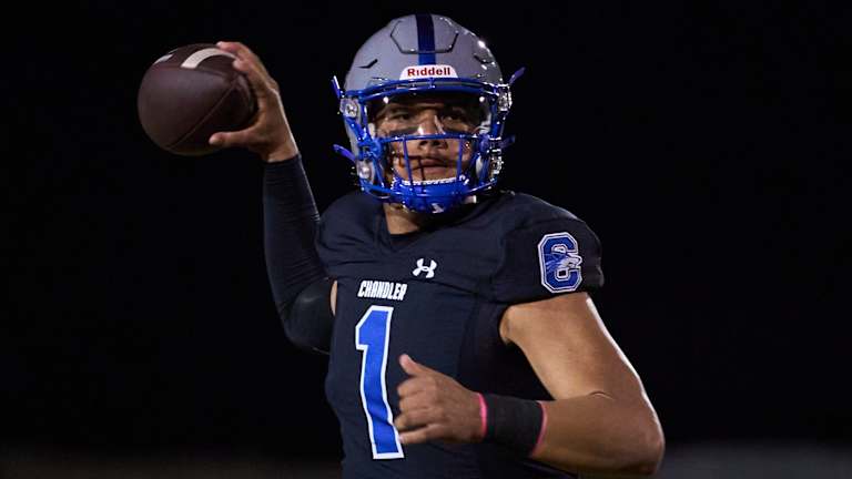 Ohio State 5-star commit Jeremiah Smith reacts after Dylan Raiola picks Georgia