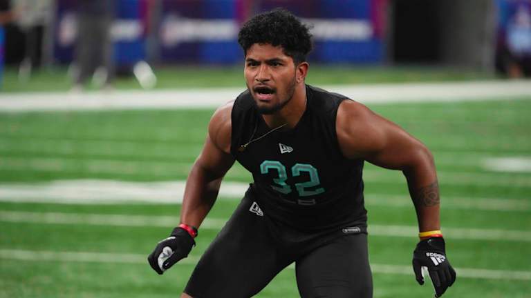 2022 NFL Draft Profile: Nephi Sewell