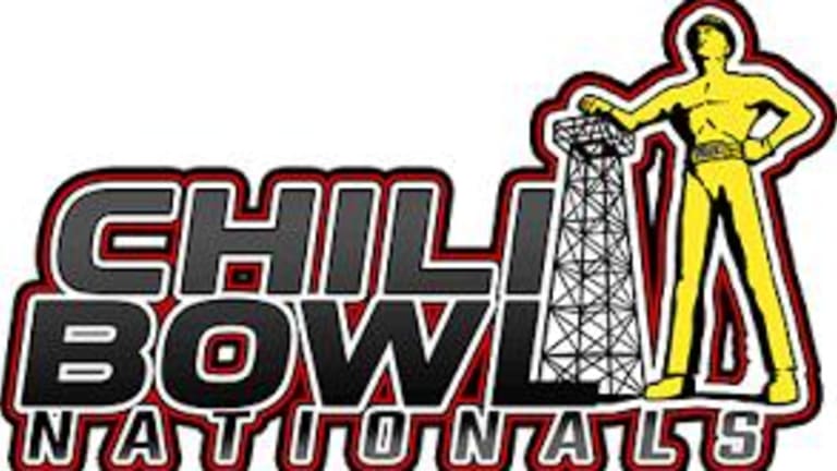 Kyle Larson wrecks, will not advance to Saturday's A-Main in Chili Bowl Nationals