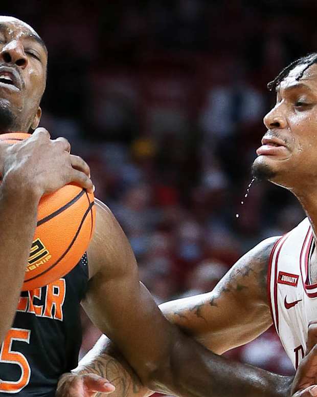 AuDiese Toney defense