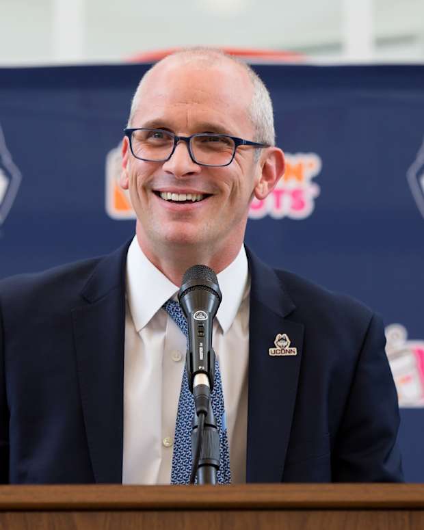 UConn men's basketball head coach, Dan Hurley
