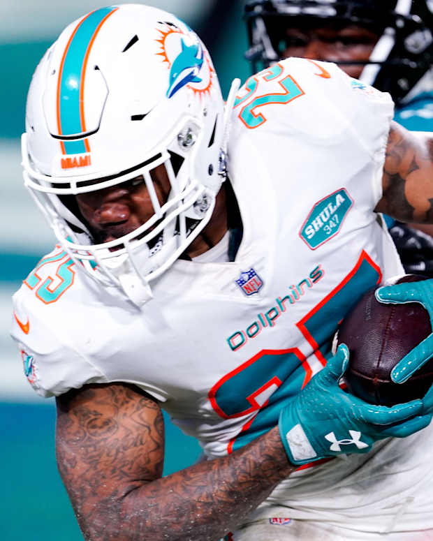 Miami CB Xavien Howard - Saints Trade?