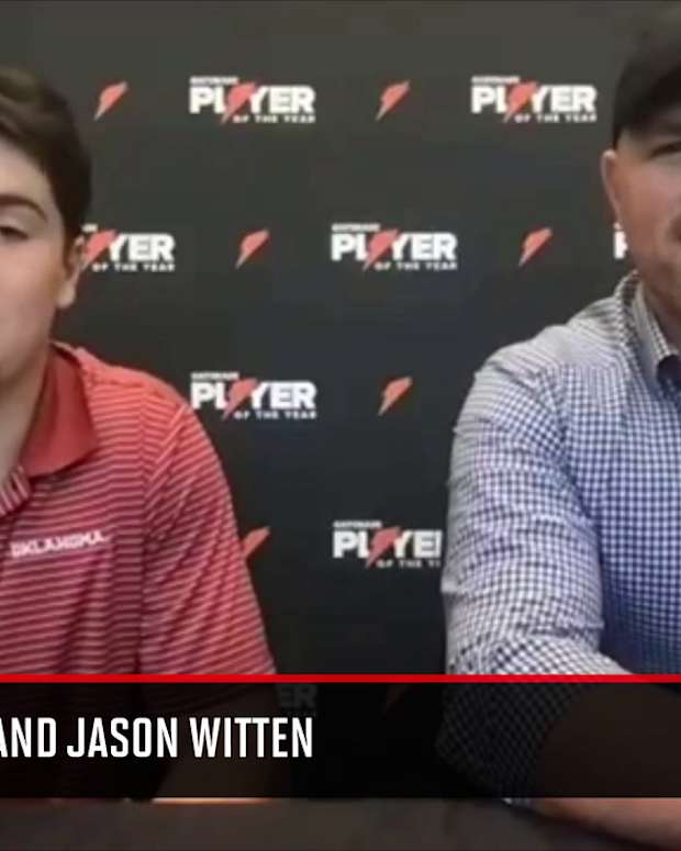 Jason Witten Surprises Jackson Arnold with National Football Player of the Year