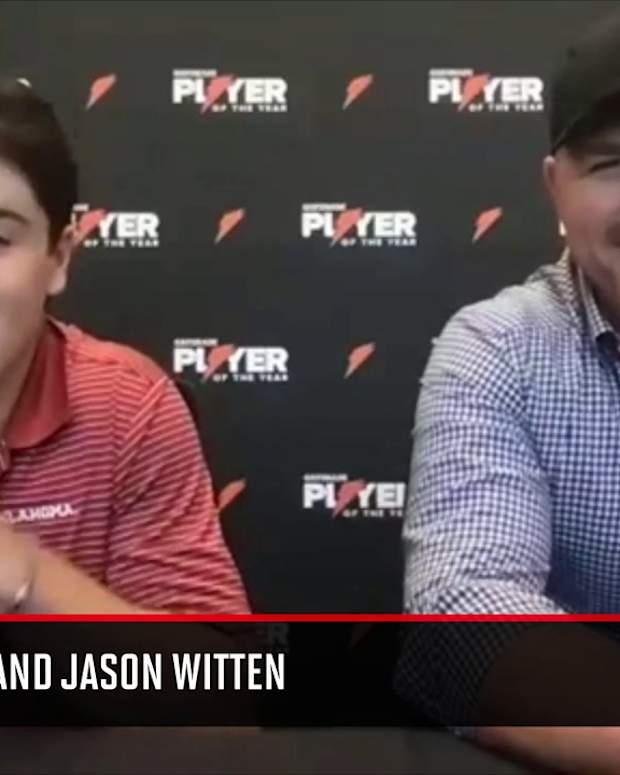Jason Witten s Advice to Young Football Players