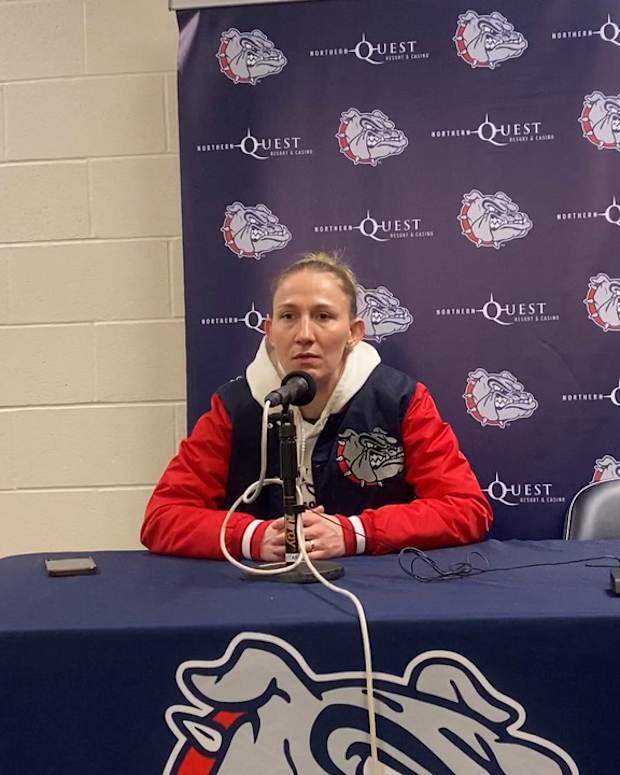 Courtney Vandersloot discussed