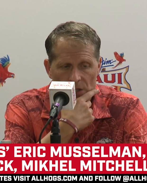 112122-Eric Musselman-Anthony Black-Mikhel Mitchell-Louisville-ah
