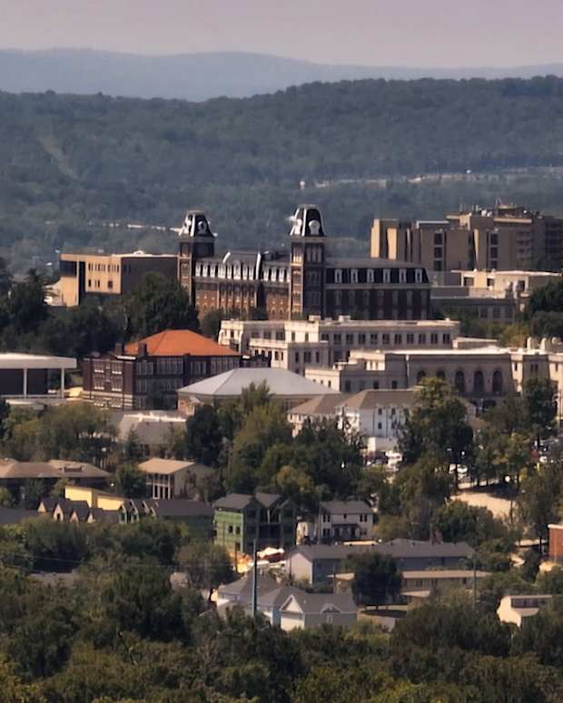 Arkansas School Profile - Multi-Cultural Center_JdJ_091323_SOCIAL