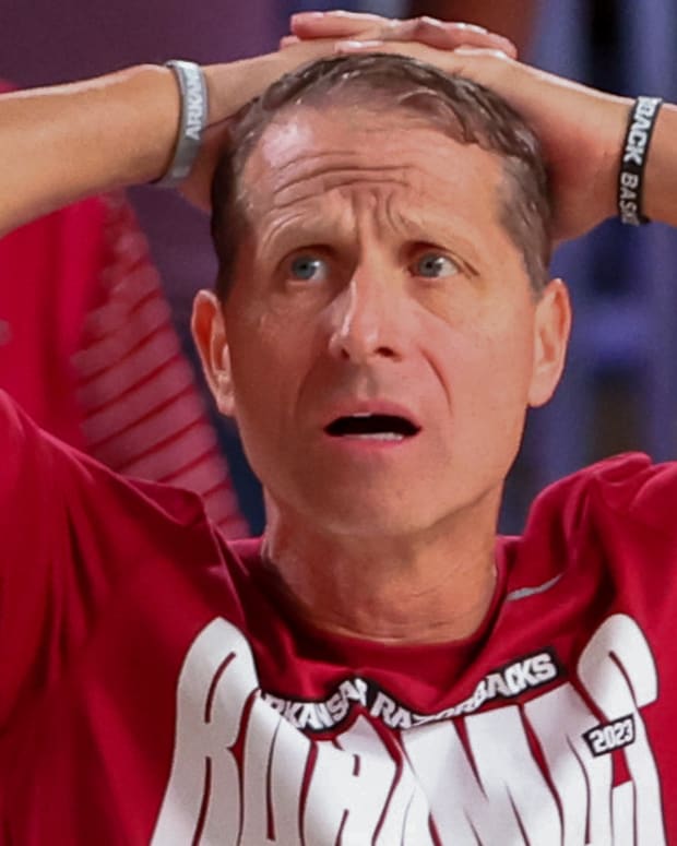 Razorbacks coach Eric Musselman on sidelines against Memphis at The Battle 4 Atlantis