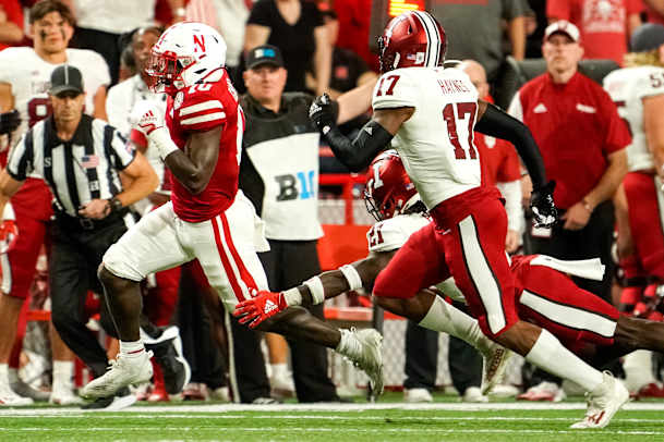 Anthony Grant run 2Q 2022 Nebraska vs Indiana football USATSI_19159589