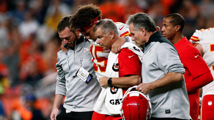 Chiefs' Patrick Mahomes is helped off the field after suffering a knee injury.