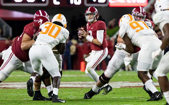 Mac Jones takes over against Tennessee