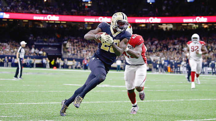 Latavius Murray’s 25-yard TD reception in the third quarter blew open the Saints’ game against Arizona.