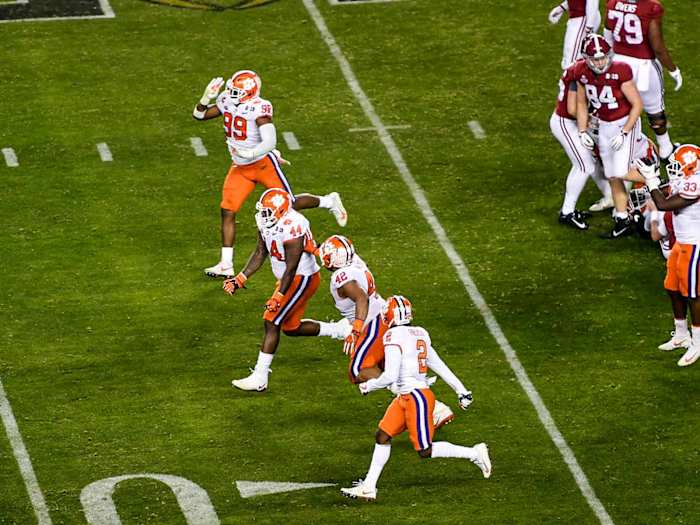 clemson-defensive-line-christian-wilkins-celebration.jpg