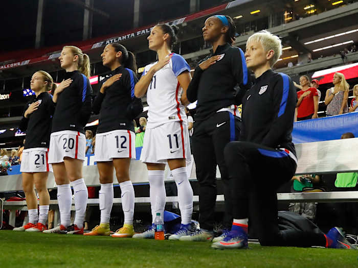 megan-rapinoe-kneel-anthem-netherlands.jpg