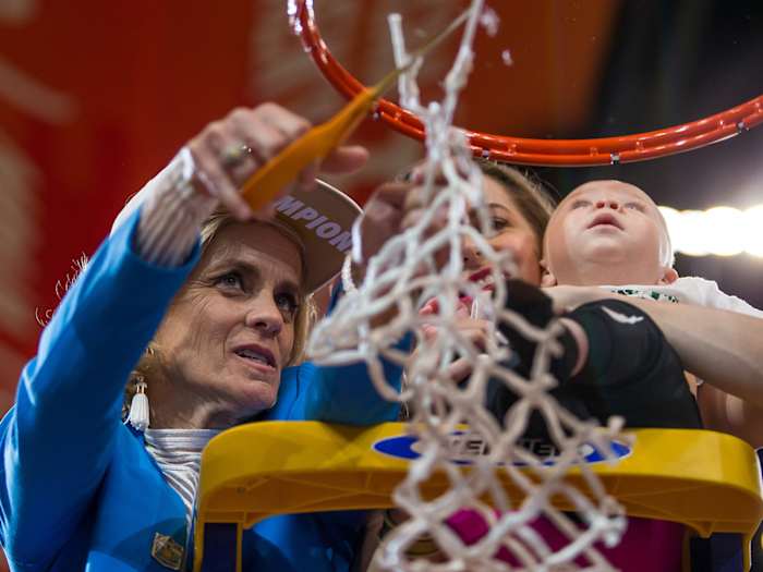 kim-mulkey-net-baby.jpg