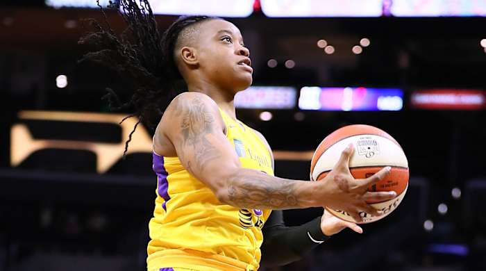 riquna_williams_la_sparks_.jpg