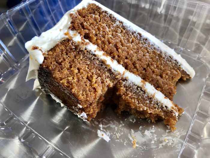 hangry-als-carrot-cake.jpg