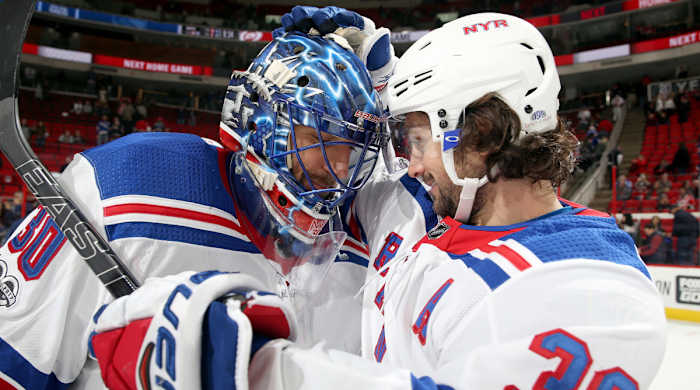 lundqvist-zuccarello-rangers.jpg