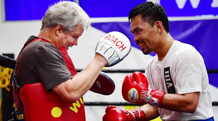 manny-pacquiao-freddie-roach.jpg