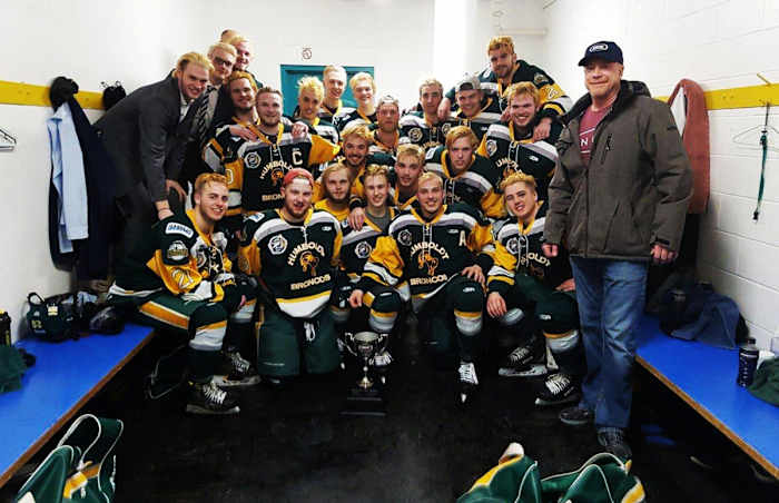 humboldt-hockey-group-photo-boulet-family.jpg