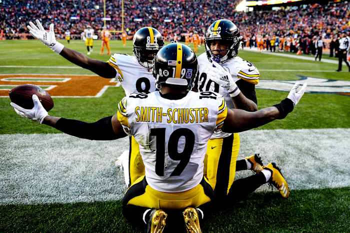 Smith-Schuster was looking up to Brown (left) even before he became a Steeler.