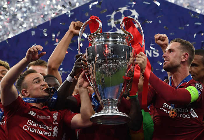 henderson-liverpool-trophy-ucl.jpg