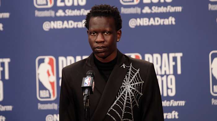 bol-bol-nba-draft-oregeon-podium.jpg