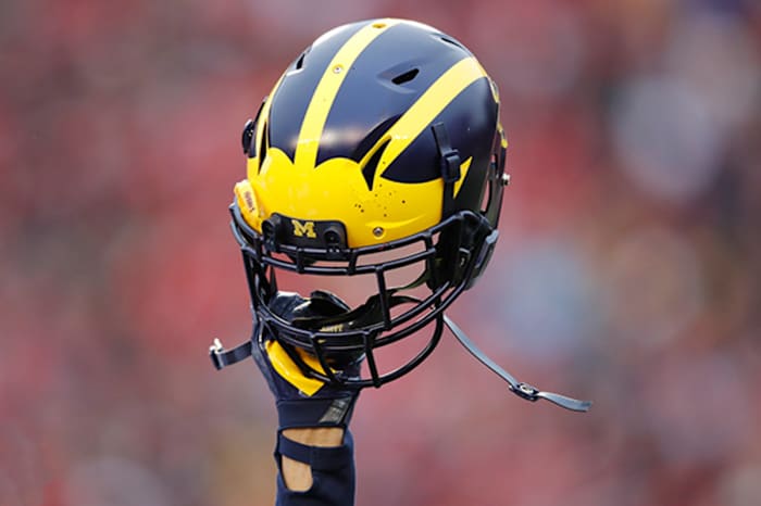 greatest-helmets-college-football-history-michigan.jpg
