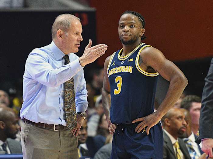 john-beilein-zavier-simpson-inline.jpg