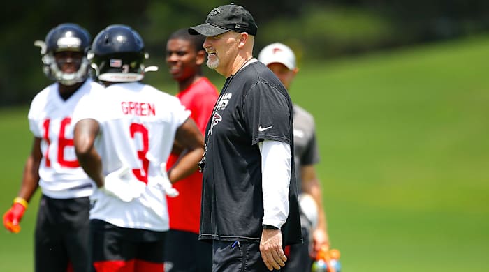 dan-quinn-falcons-nfl-training-camp.jpg