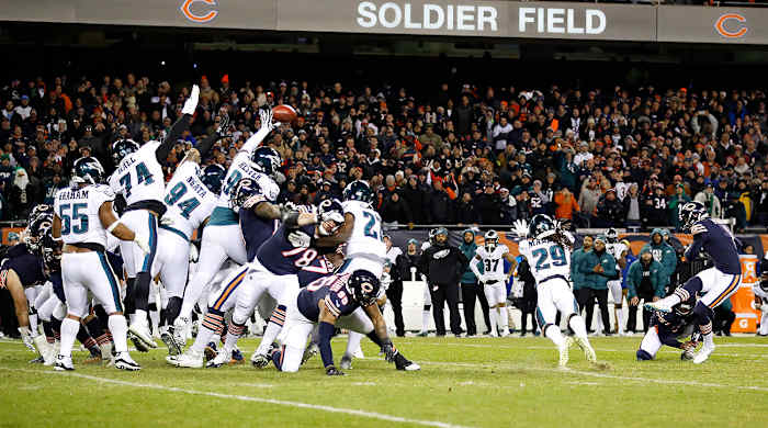 cody-parkey-bears-eagles-blocked-field-goal.jpg