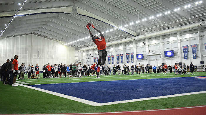 dk-metcalf-nfl-draft-mississippi-pro-day-1.jpg