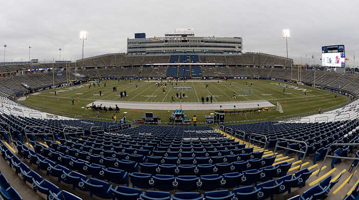 uconn-football-aac-commissioner-mike-aresco-big-east.jpg
