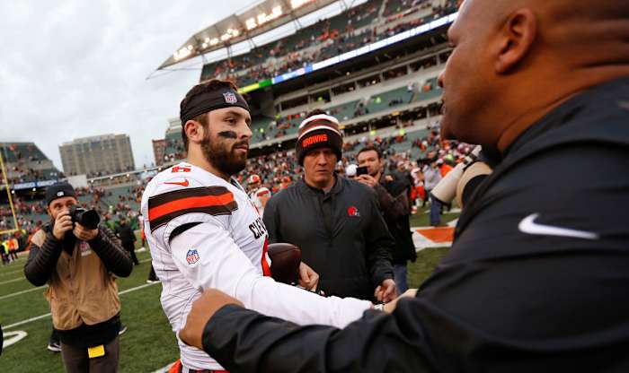 mmqb-12-baker-mayfield-hue-jackson.jpg