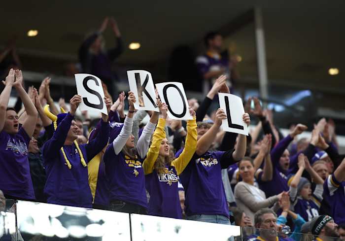 vikings-skol-sign.jpg