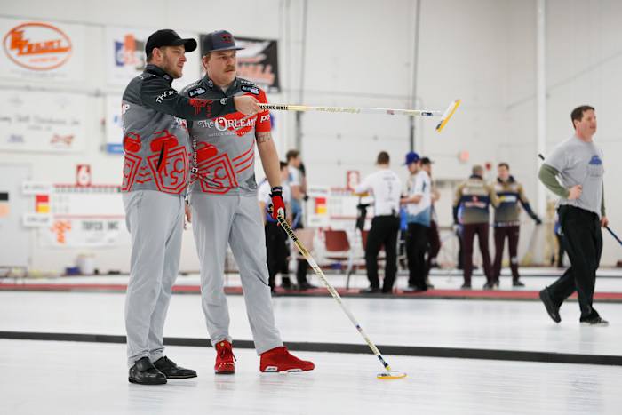 curlers-practice-si-inline.jpg