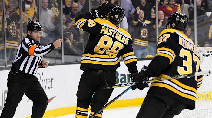 david-pastrnak-hat-trick.jpg