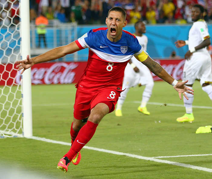 2014-USA-away-uniform-Clint-Dempsey.jpg