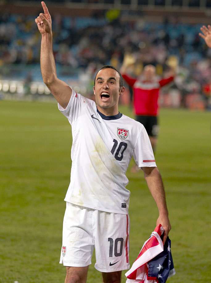 2010-USA-home-uniform-Landon-Donovan-opov-39192.jpg