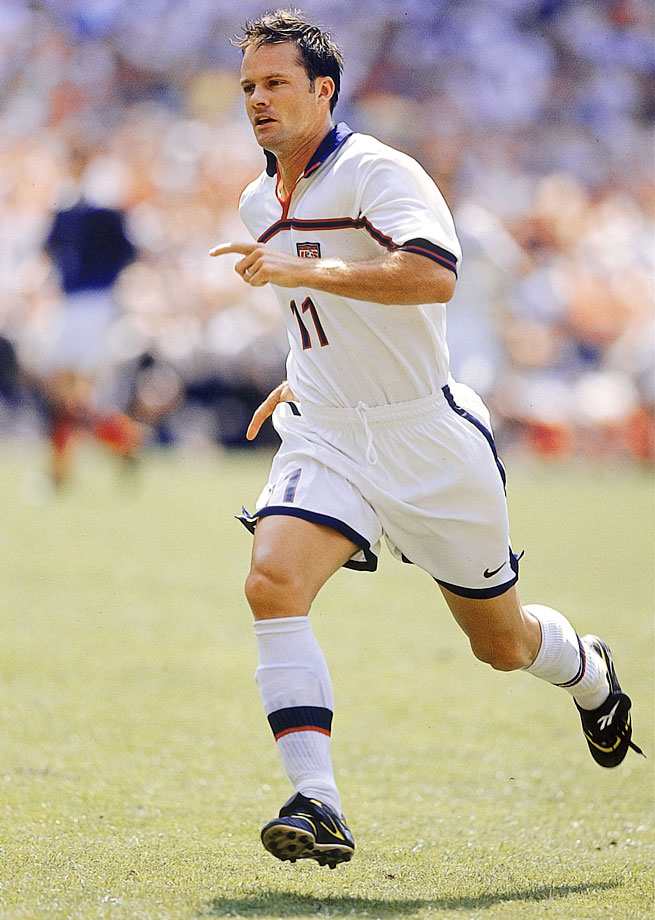 1998-USA-away-uniform-Eric-Wynalda-080090724final.jpg
