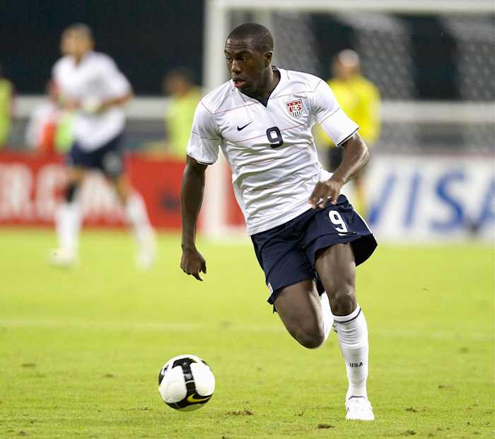 2008-USA-home-uniform-Jozy-Altidore-ophe-9353.jpg