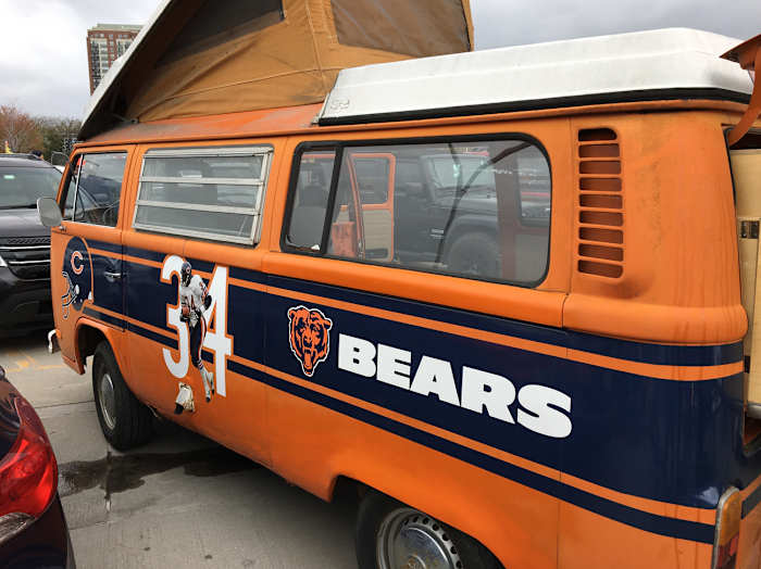 The ultimate tailgating machine for Soldier Field: A ’72 VW bus dedicated to Sweetness. 