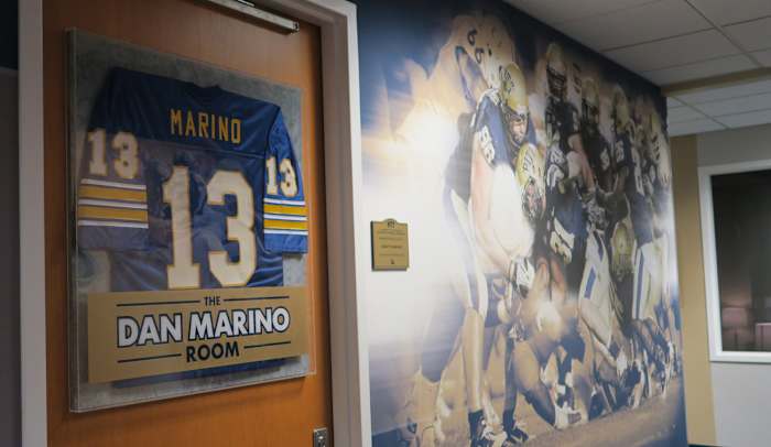 Pitt passers meet in the Dan Marino QB room. Not bad. 