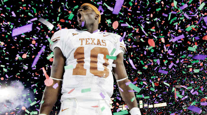 vince-young-texas-rose-bowl.jpg
