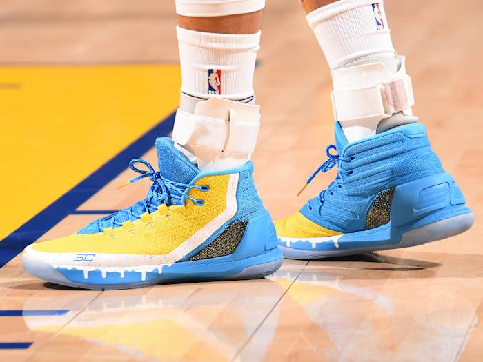 under-armour-curry-3-birthday.jpg