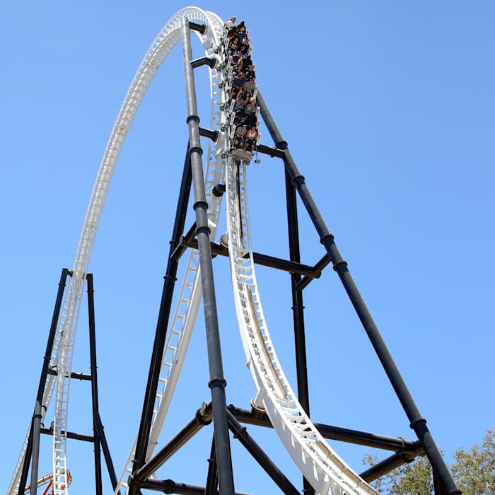 full-throttle-six-flags-magic-mountain-marquise-brown.jpg