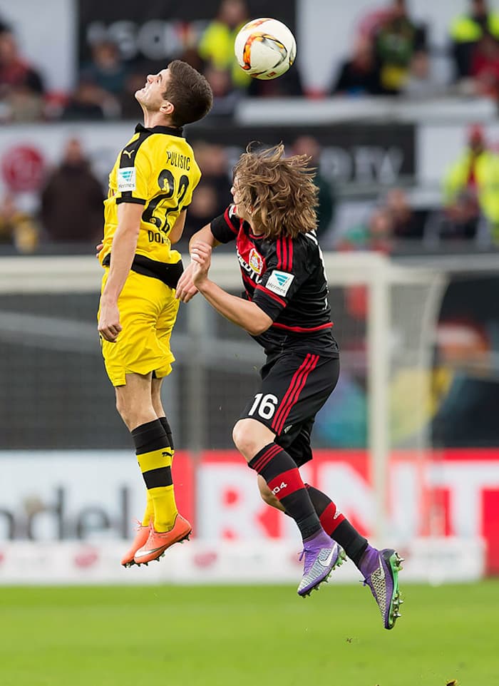 2016-0221-Christian-Pulisic-429160221066_Borussia_Dortmund_at_Baye.jpg