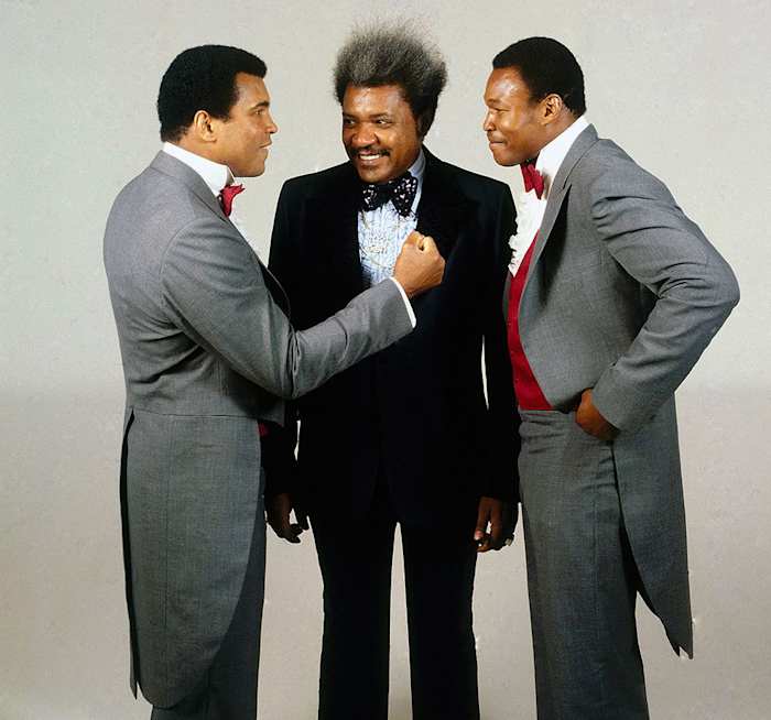 1980-Muhammad-Ali-Don-King-Larry-Holmes-079008322.jpg