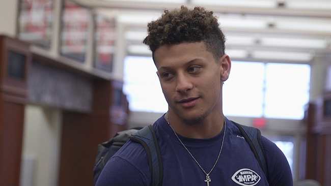 patrick-mahomes-3.jpg